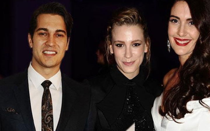 Çağatay Ulusoy ile Serenay Sarıkaya barıştı mı?