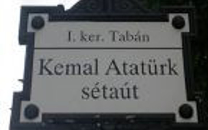 Dünya'da Atatürk'ün adının verildiği yerler