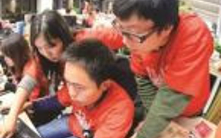 Bekarlar Günü'nde rekor kırıldı