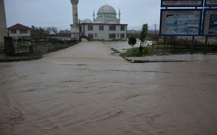 Ordu'da sel felaketi!