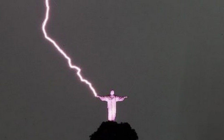 En ilginç anlarda çekilen fotoğraflar