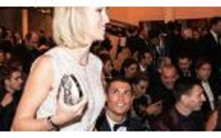 Ronaldo'nun hayran kaldığı kadın futbolcu