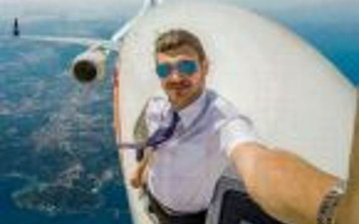 Uçak pilotu bunu yaparsa..