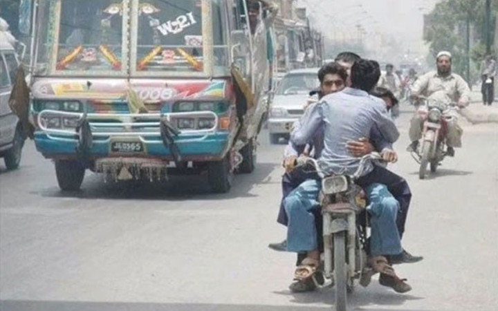 Pakistan'da yaşanan gariplikler