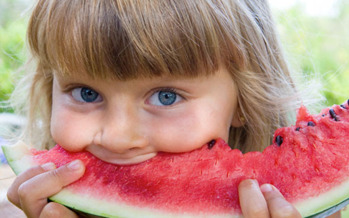 Karpuzun bilinmeyen faydaları kas ağrısını kesiyor