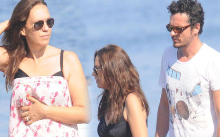 Hakan Eratik ve Yeşim Salkım tatile çıktı