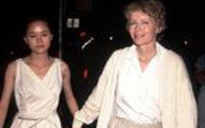 Kocasını kızına kaptırdı!