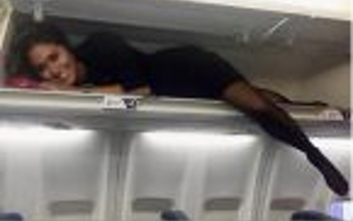 Hosteslerin yeni çılgınlığı