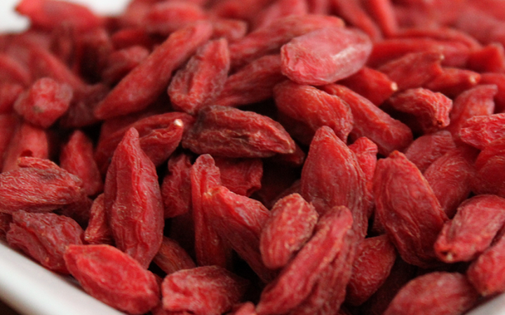 Şekline bakmayın tam bir şifa deposu; goji!
