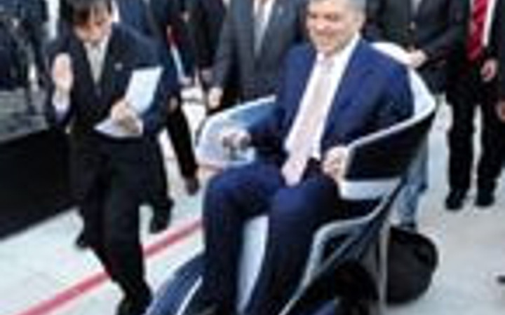 Gül'ü hiç böyle görmediniz