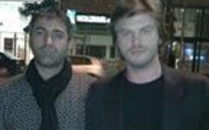 Birbirine benzemeyen kardeşler