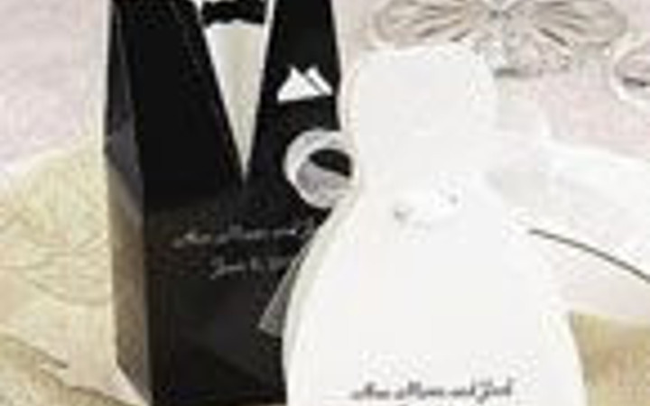 İlginç düğün davetiyeleri