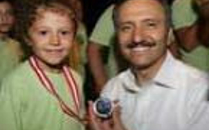 K.Çekmece'de gençlere madalya