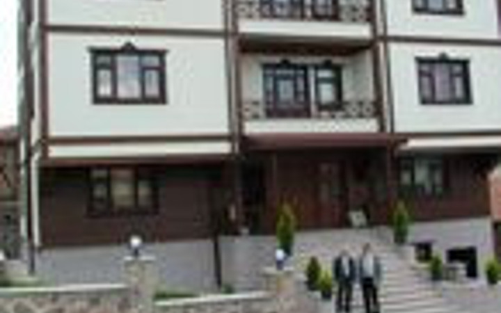 Çamlıdere'de köşk gibi huzur evi