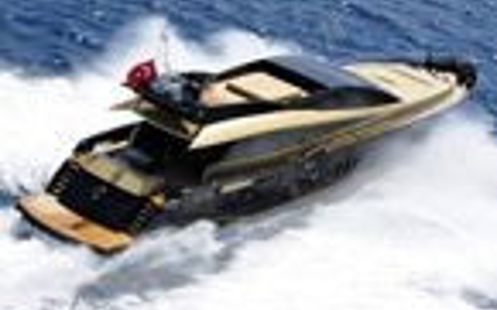 Ünlülerin havalı tekneleri