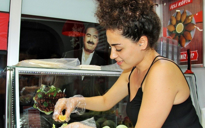 İbrahim Tatlıses'in kızı Dilan her şeyi ifşa etti nasıl kullanıldığını anlattı