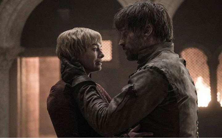 Game of Thrones'ta bir hata daha! Jamie Lannister'ın eli unutuldu