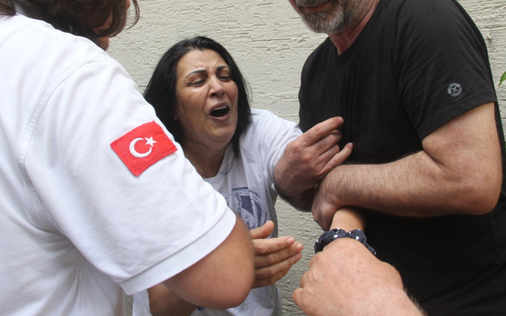 İntihar eden oğlunun ardından feryat eden anne yürekleri dağladı