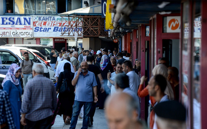 Otogarda seçim dönüşü yoğunluğu devam ediyor