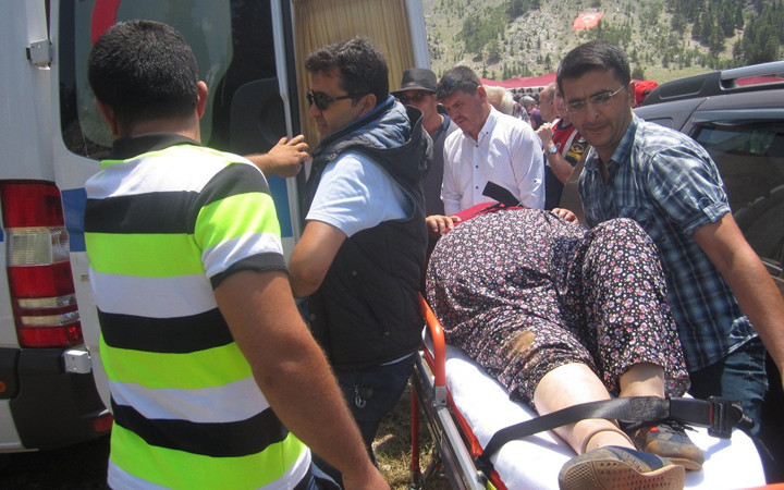 Antalya Alanya’daki şenliği hortum vurdu 6 yaralı