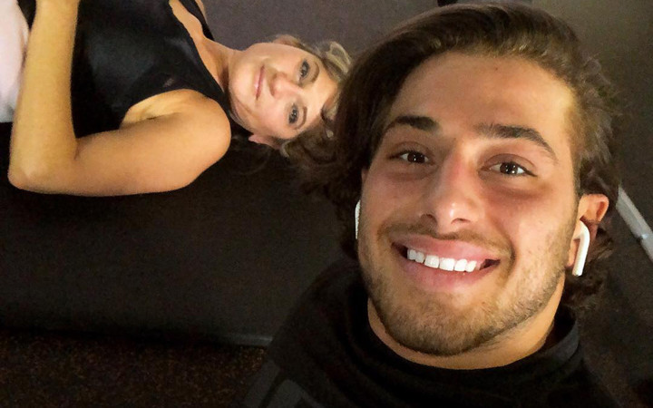 Kimsenin tanımadığı bir berberdi! Bu Türk şimdi İngiltere'nin ünlülerinden