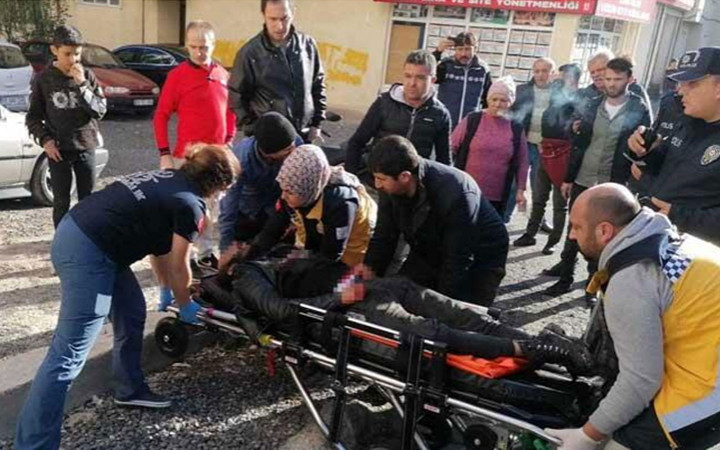 'Eşinden boşan onunla ben evleneceğim' deyince ortalığı kan gölüne çevirdi