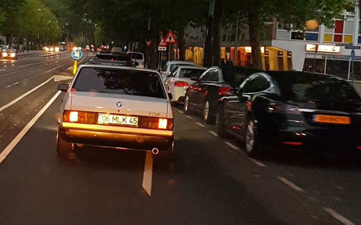 Türk efsanesi Şahin Hollanda yollarında ortaya çıktı! Gitmez diyenlere kapak oldu