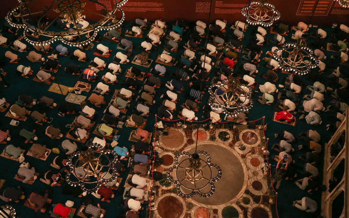 Ayasofya-i Kebir Cami-i Şerifi'nde 86 yıl sonra ilk akşam namazı