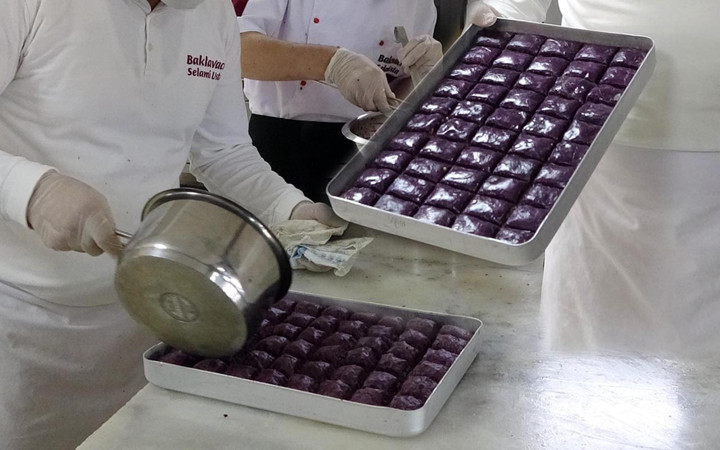 Erzurum'da üretilen mor baklavada talep patlaması! Diyabet hastalarının dostu