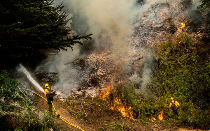 Trump'ın 'büyük felaket' ilan ettiği yangınların uydu görüntüleri yayımlandı