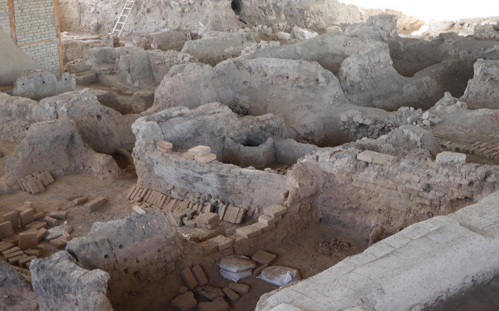 Denizli'de 4 bin yıllık tekstil atölyesi ortaya çıktı zengin bir tüccara ait olduğu söyleniyor