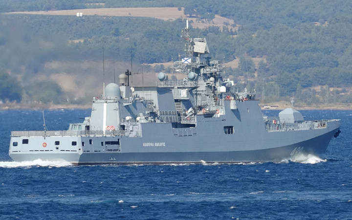 Rusya'nın 'Admiral Makarov'u Çanakkale Boğazı’ndan geçiş yaptı