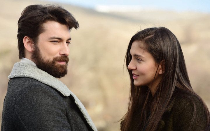 FOX TV Zümrüdüanka dizisine flaş transfer! Ünlü Yeşilçam oyuncusu diziye dahil oldu