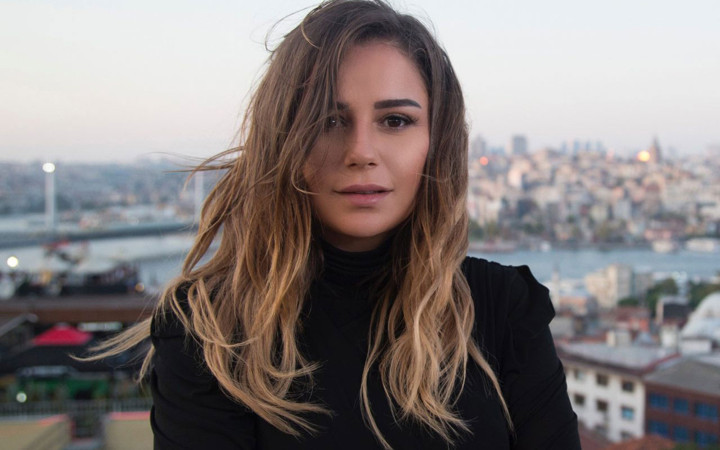 Merve Özbey acı haberi böyle duyurdu babası Ahmet Özbey hayatını kaybetti