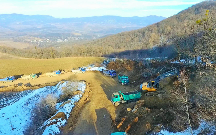 Türk şirketlerinin de çalışmasıyla Şuşa'ya giden Zafer Yolu eylülde hazır olacak