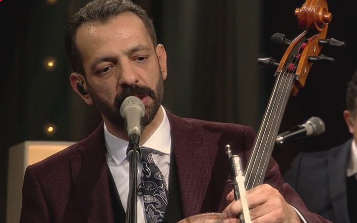 Dövüp kanları temizlemişti Rubato'nun solistinin evine polis baskını düzenlendi