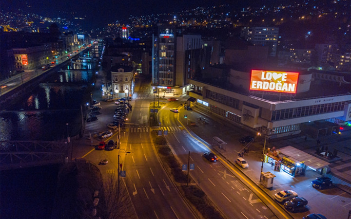 Saraybosna meydanlarında Erdoğan ilanı