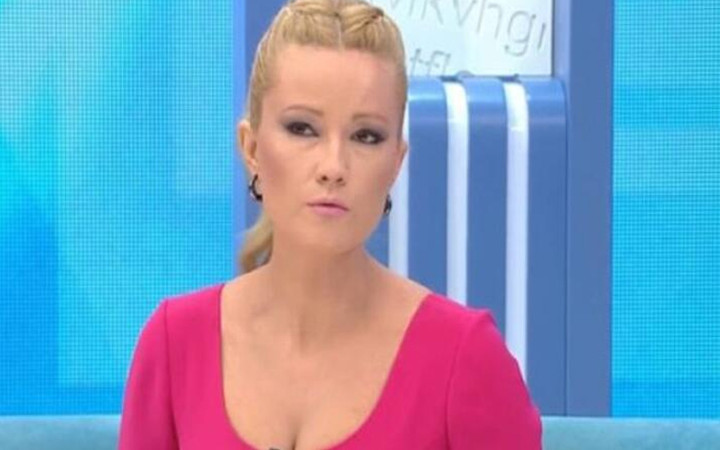 Müge Anlı da 20 yaş akımına uydu gençlik fotoğrafı olay oldu