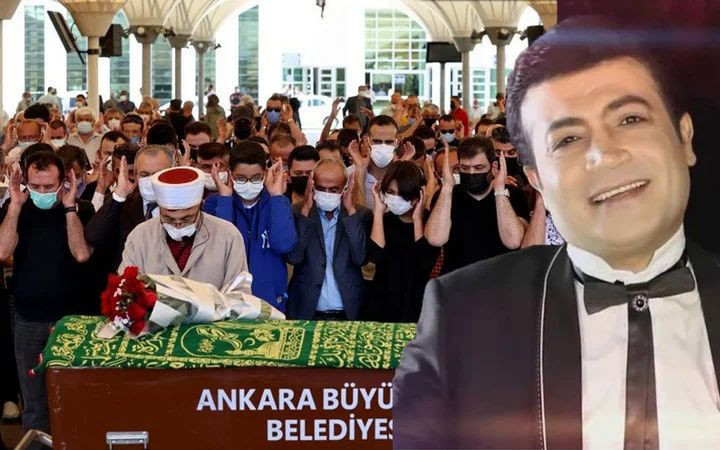 Şarkıcı Oğuz Yılmaz'ın eşi Aylin Yılmaz mezarını ziyaret etti sözleri yürekleri burktu - Resim: 1