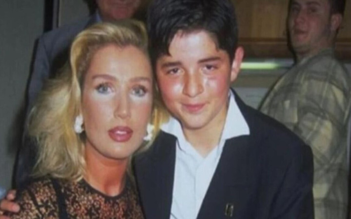 90'ların çocuk yıldızı Küçük Onur'un şimdiki hali görenleri şaşırttı