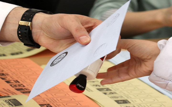 Yılın ilk anket sonuçları açıklandı: İşte sandıktan çıkan ilk parti!