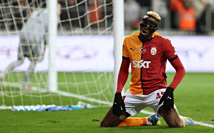 Victor Osimhen Galatasaray taraftarını kahretti! Veda gibi açıklama