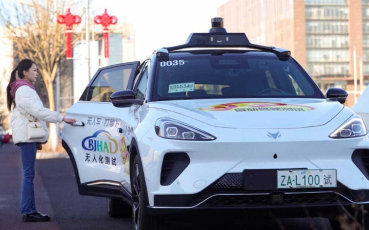 Baidu, sürücüsüz taksi aracıyla Türkiye’ye geliyor