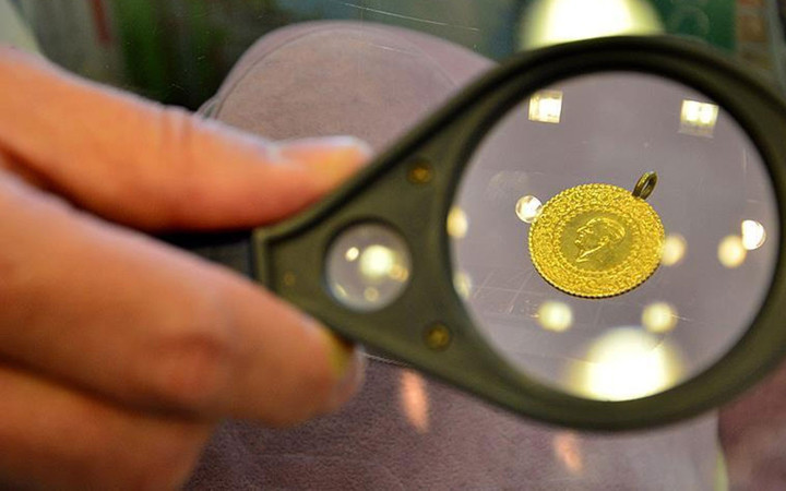 Altın tepetaklak! Bu fiyatlara şaşırmayın İslam Memiş'ten çıldırtan tahmin geldi, gram fiyatı...