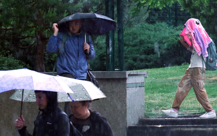 Hafta sonu hava nasıl olacak? Meteoroloji uzmanı son verileri paylaştı: İstanbul, İzmir, Ankara...