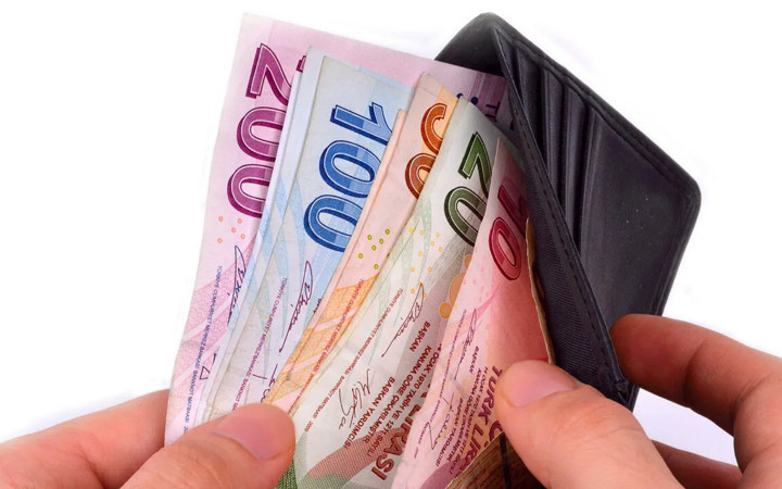 1 Temmuz 2025 zamlı emekli memur polis öğretmen vaiz doktor maaşları