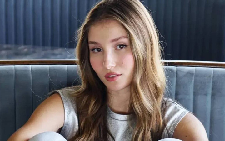 Berk Atan ve İlayda Akdoğan aşk yaşıyor...