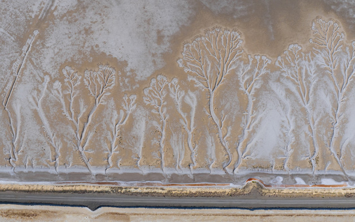 Acıgöl'ün ürküten hali! Türkiye'de tek Dünyada 2'inci olan göl kuruyunca ortaya çıktı