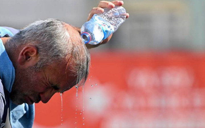 Sağlık Bakanlığından risk grubunda bulunanlara sıcak hava uyarısı