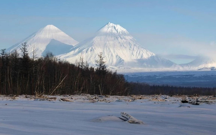 Felaketler art arda geldi! Rusya'da önce deprem sonra yanardağ...